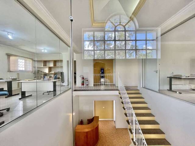 Venda em Granja Viana II - Cotia