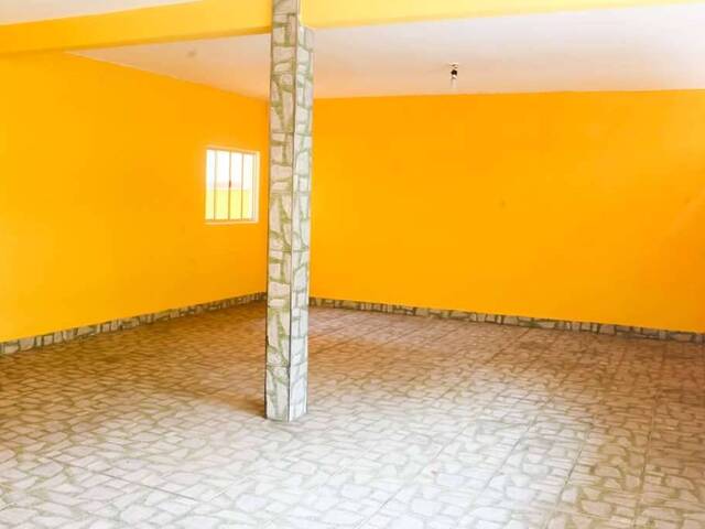 Casa de Rua (aberta) para Venda em Cotia - 5