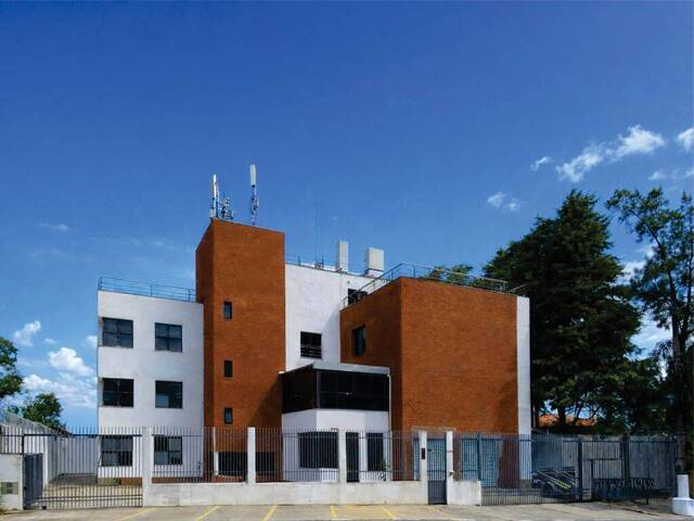 Venda em Jardim Lambreta - Cotia