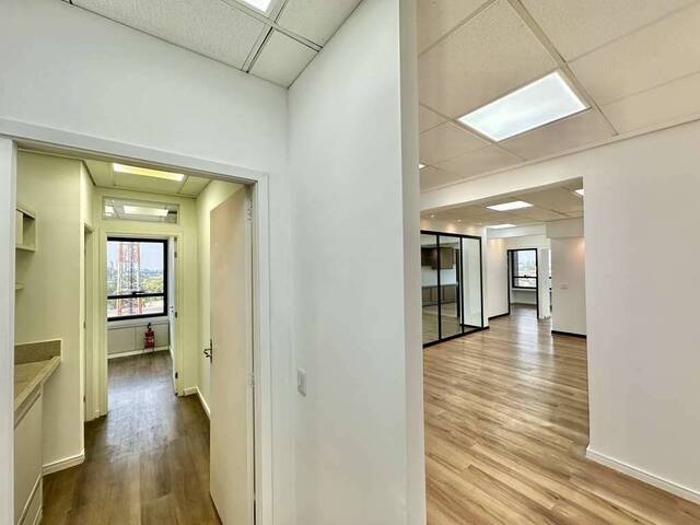 Sala para Locação em Cotia - 4