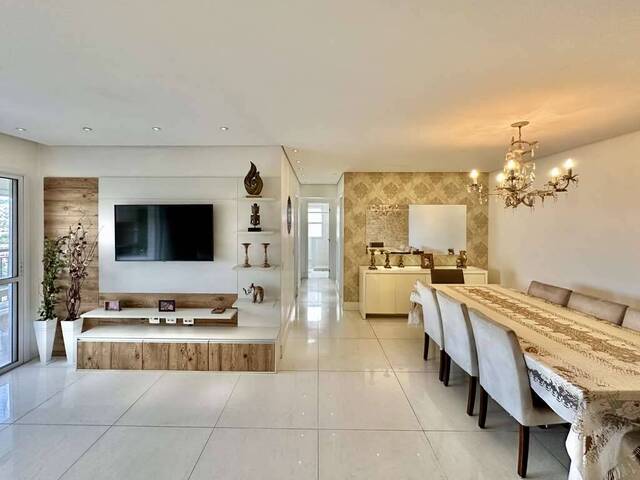 Apartamento para Venda em Santana de Parnaíba - 2